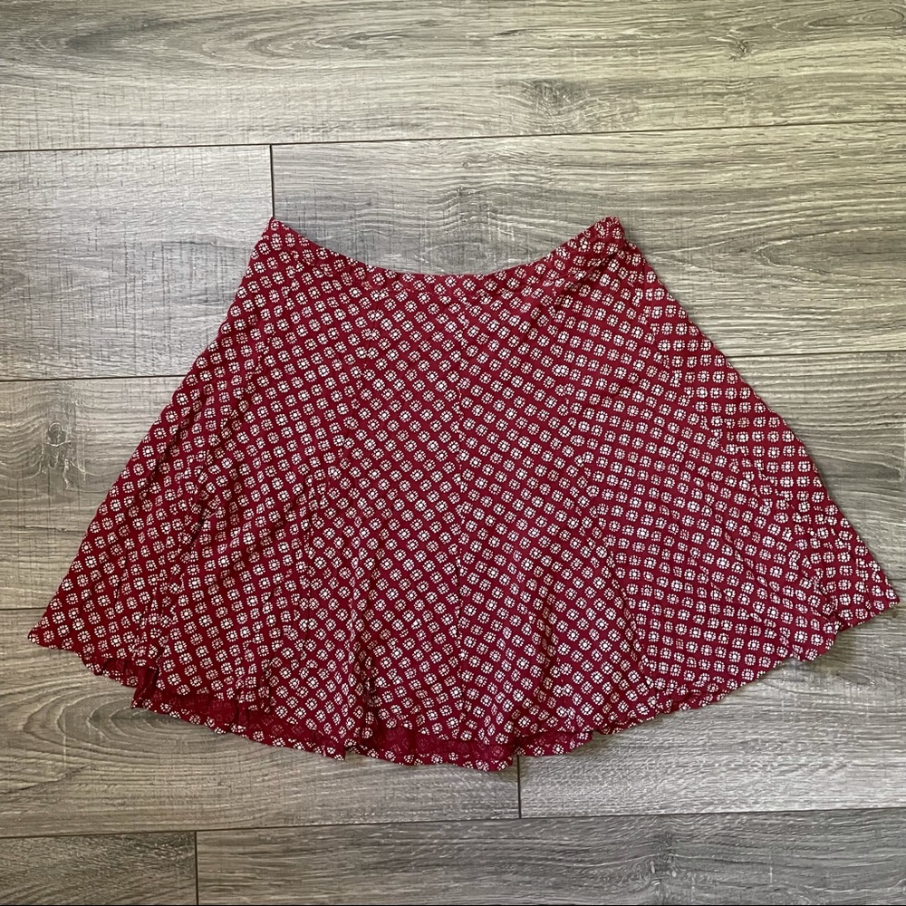 Hollister burgundy pattern skirt